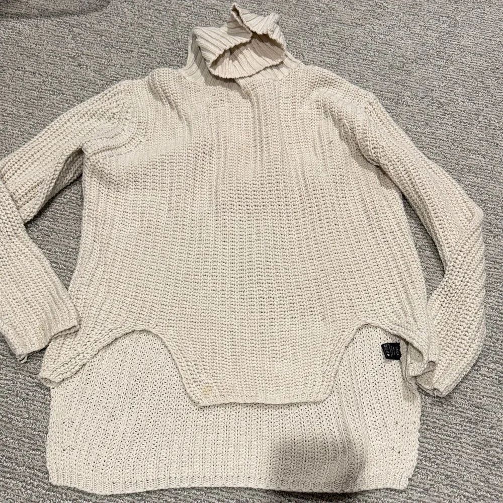 POL Elegant Cream Turtleneck Sweater